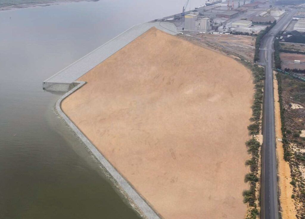 Diques Puerto Huelva 1_Hueva_Just Solutions